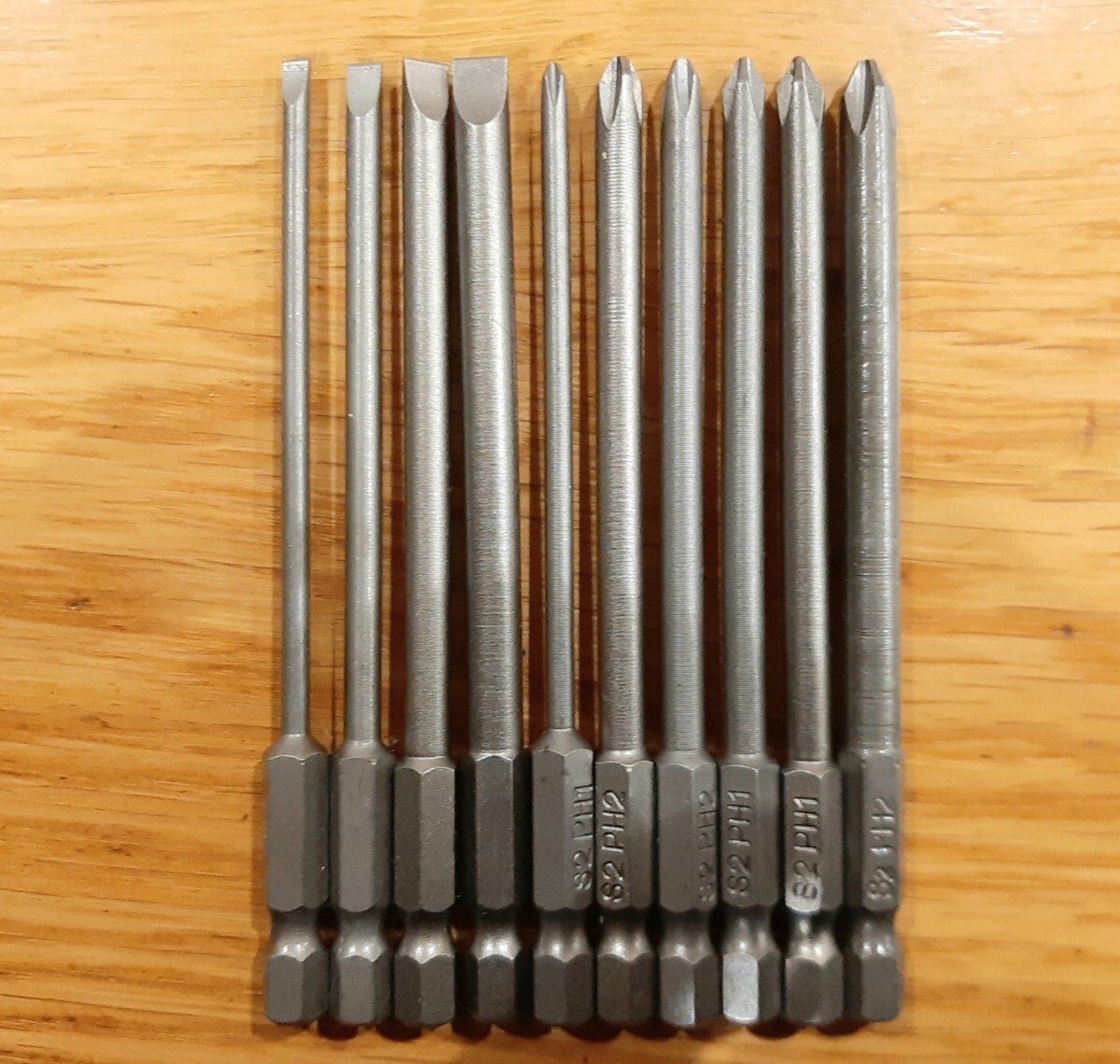 プラス マイナス ドライバー ビット 10本セット インパクト 六角軸  インパクトドライバービット 電動ドライバー拍卖