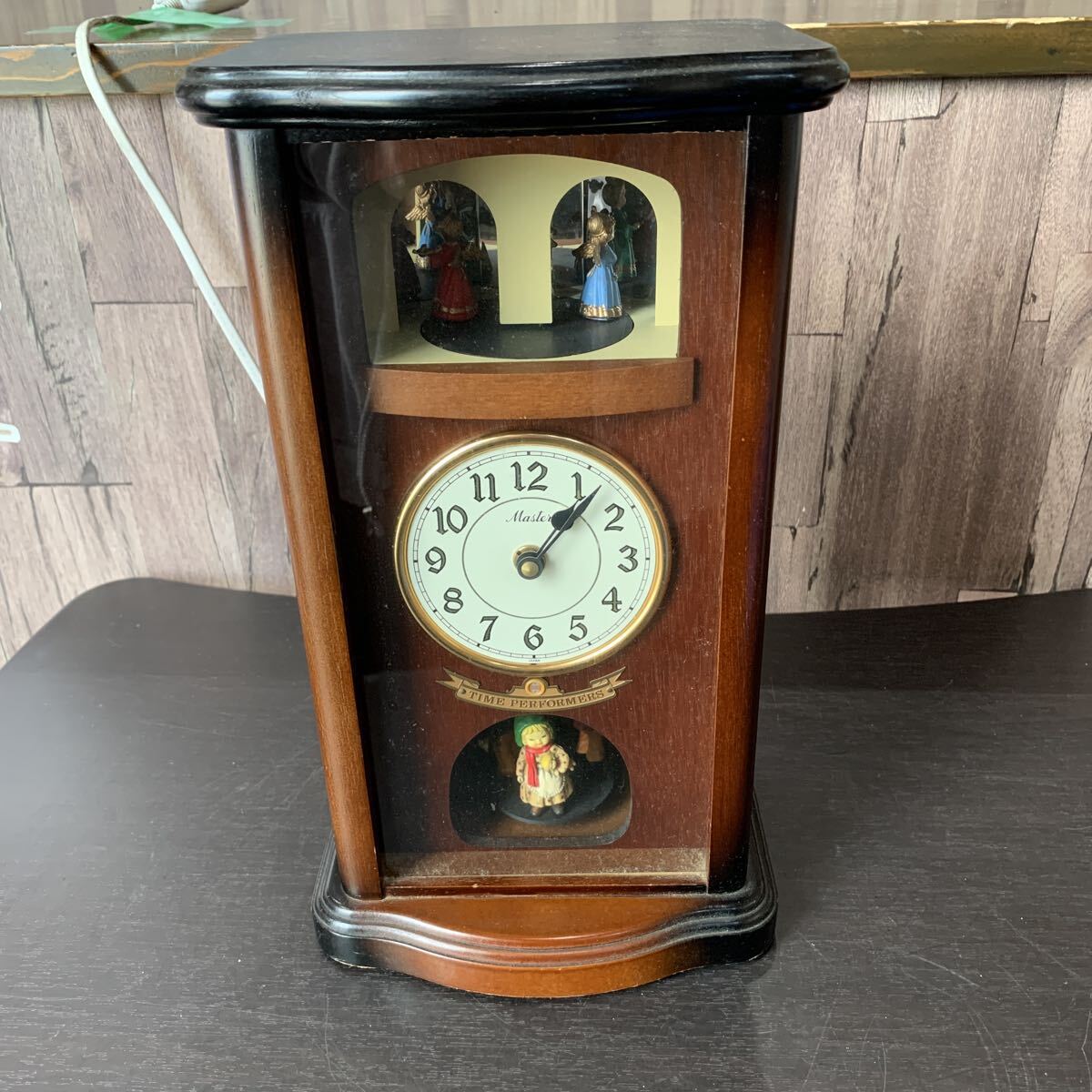 (FUJ089)MASTER 日新時計 からくり時計 置時計 2200 レトロ 中古品拍卖