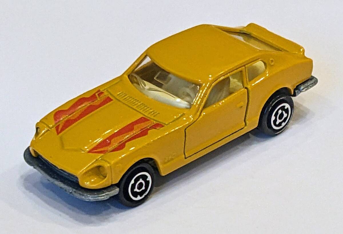仏マジョレット 日産 フェアレディ 260Z 初代 ダットサン 黄/赤 1/60 フランス製拍卖