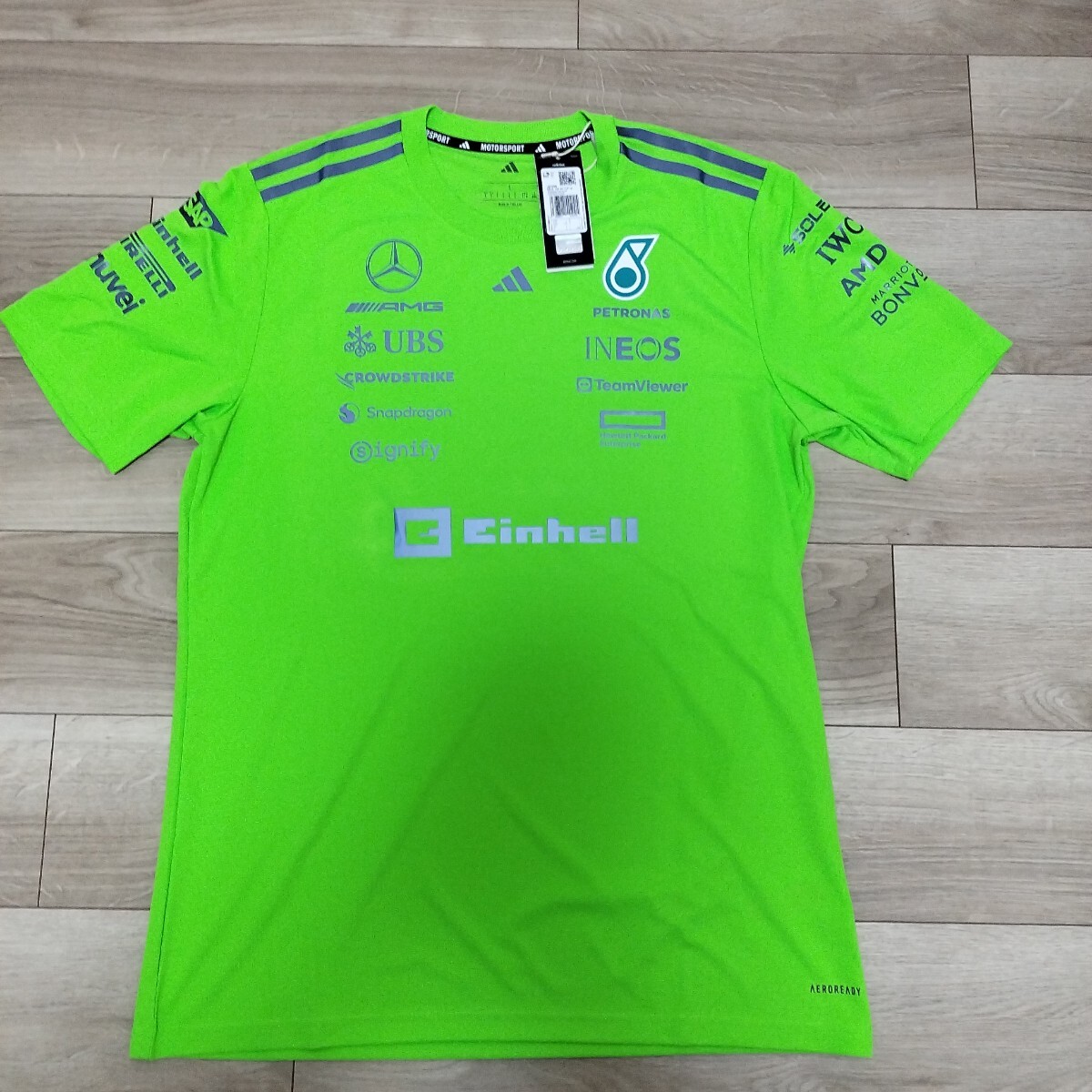 2025 メルセデスAMGペトロナスF1 チーム支給品 セットアップTシャツ Lサイズ 新品 非売品 ラッセル アントネッリ adidas拍卖