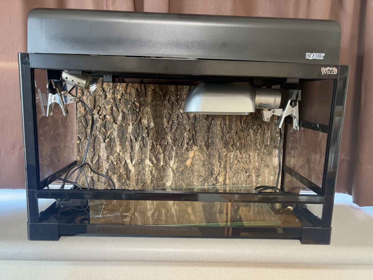 爬虫類飼育セット◆三晃商会パンテオンBK6035+コンパクトトップ60+ウッドバックボード+マイクロサン、ナイトライト用など6点セット拍卖