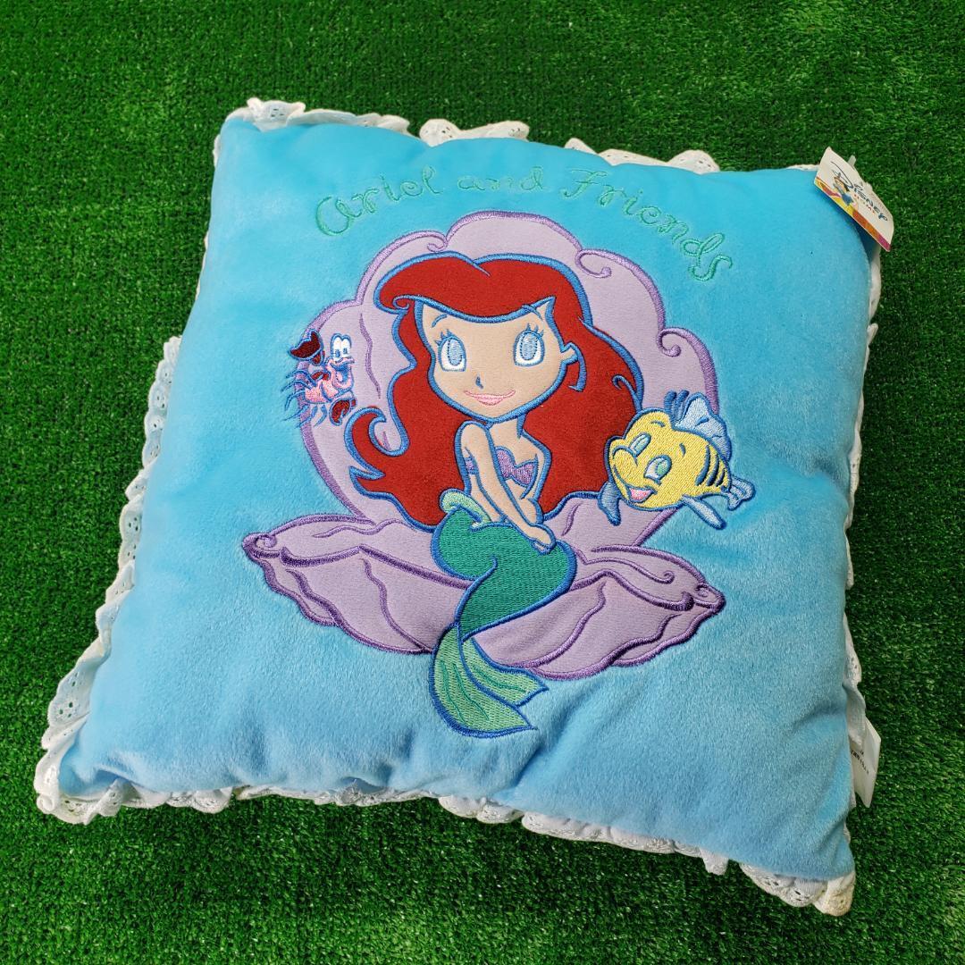【新品】ディズニープリンセスコレクション 刺繍クッション拍卖
