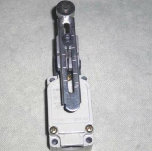 新品★10個入りセット OMRON オムロン リミット スイッチ WLCA12拍卖