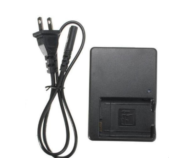 Nikon D3100 D3200 D3300 D3400 D5100 D5200 D5300 D5500 D5600 P7000 P7100 P7700 P7800 EN-EL14 MH-24 充電器拍卖