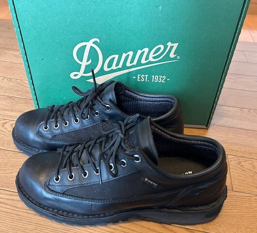 USED DANNER D121008 DANNER FIELD LOW ダナーフィールド 26.5拍卖