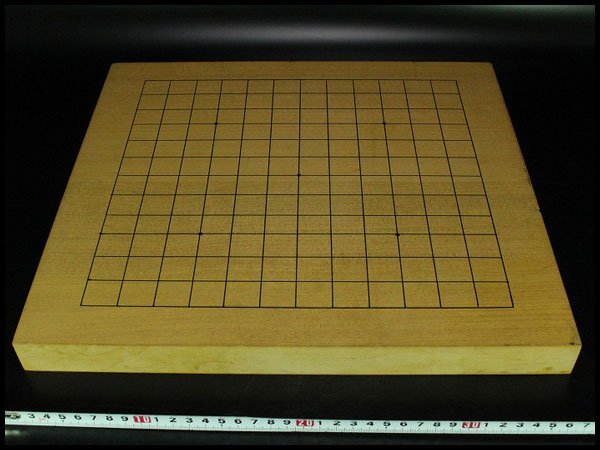 【金閣】碁盤 美品 無垢材 漆線 36cmx33cm 厚み3cm 旧家蔵出 送料無料(XA768)拍卖