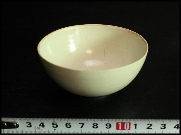 【金閣】中国美術 白磁 刻 花紋 碗 宋白磁 φ9.5cm 茶道具伝来 旧家蔵出 送料無料(YC345)拍卖