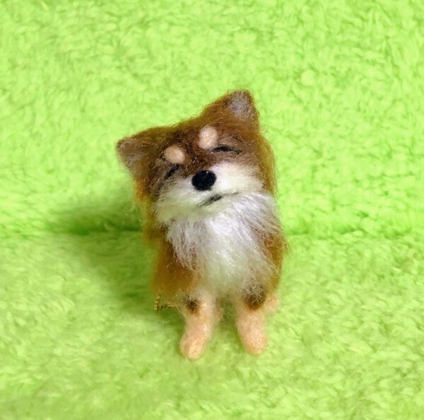 居眠りチワワちゃん チョコタン ボールチェーン付き フェルトマスコット インテリア プライス等 ミニチュア 犬拍卖