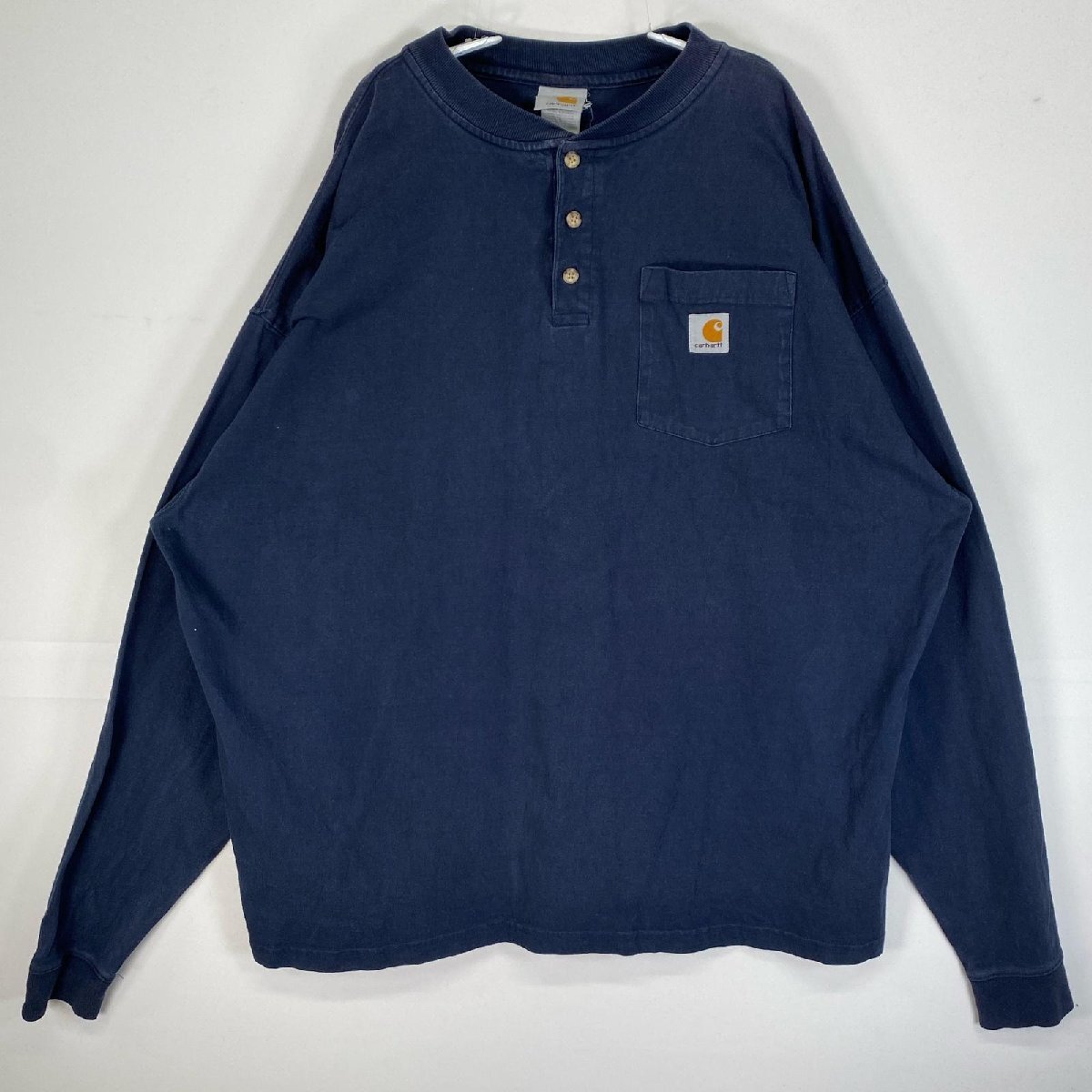 古着 00’s/00年代 カーハート Carhartt 長袖Tシャツ ヘンリーネック 肉厚 大きいサイズ ワンポイント ロゴ フェード 2XL ネイビー拍卖