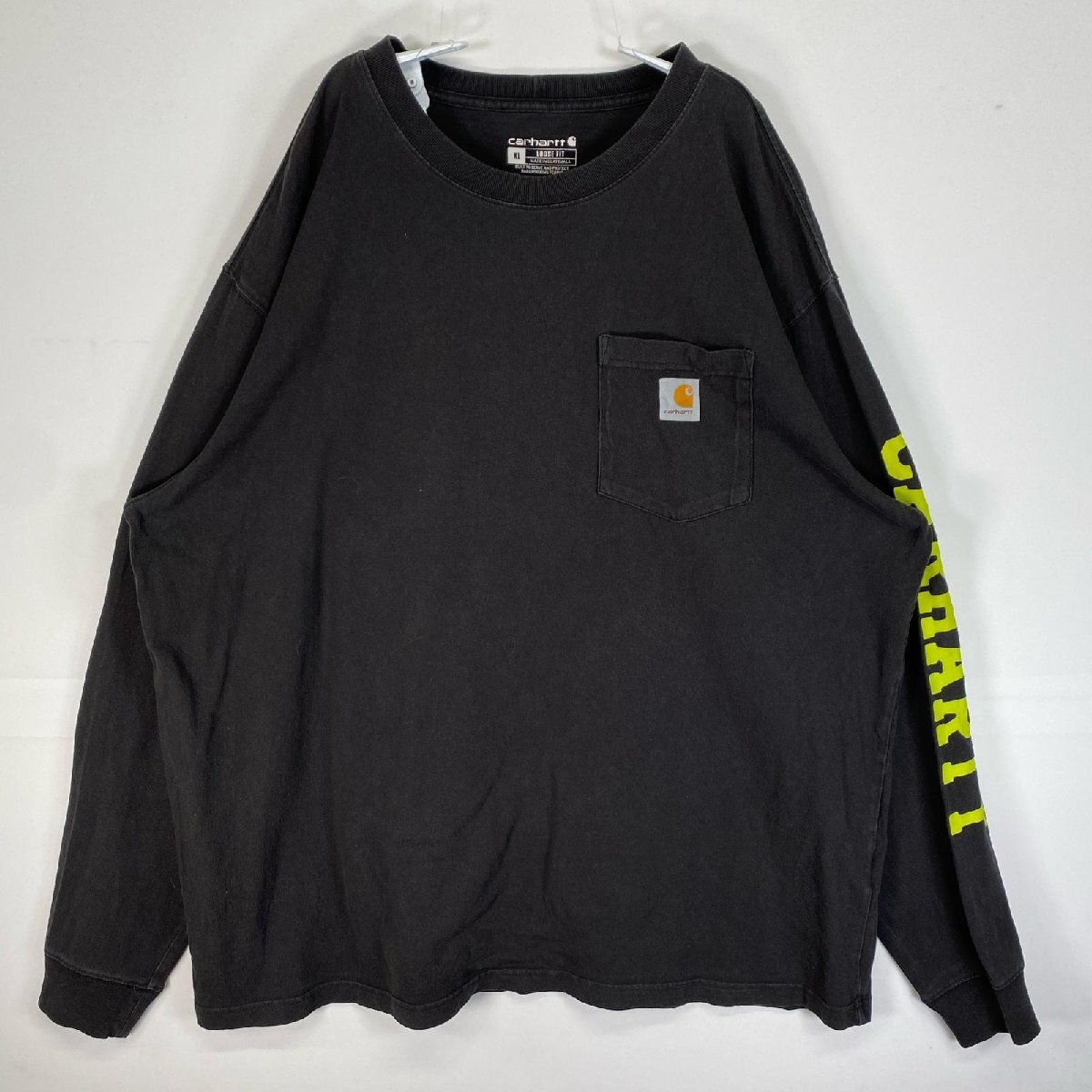 古着 カーハート Carhartt 長袖Tシャツ 肉厚 大きいサイズ ワンポイント ロゴ XL ブラック系 袖プリント メンズ拍卖
