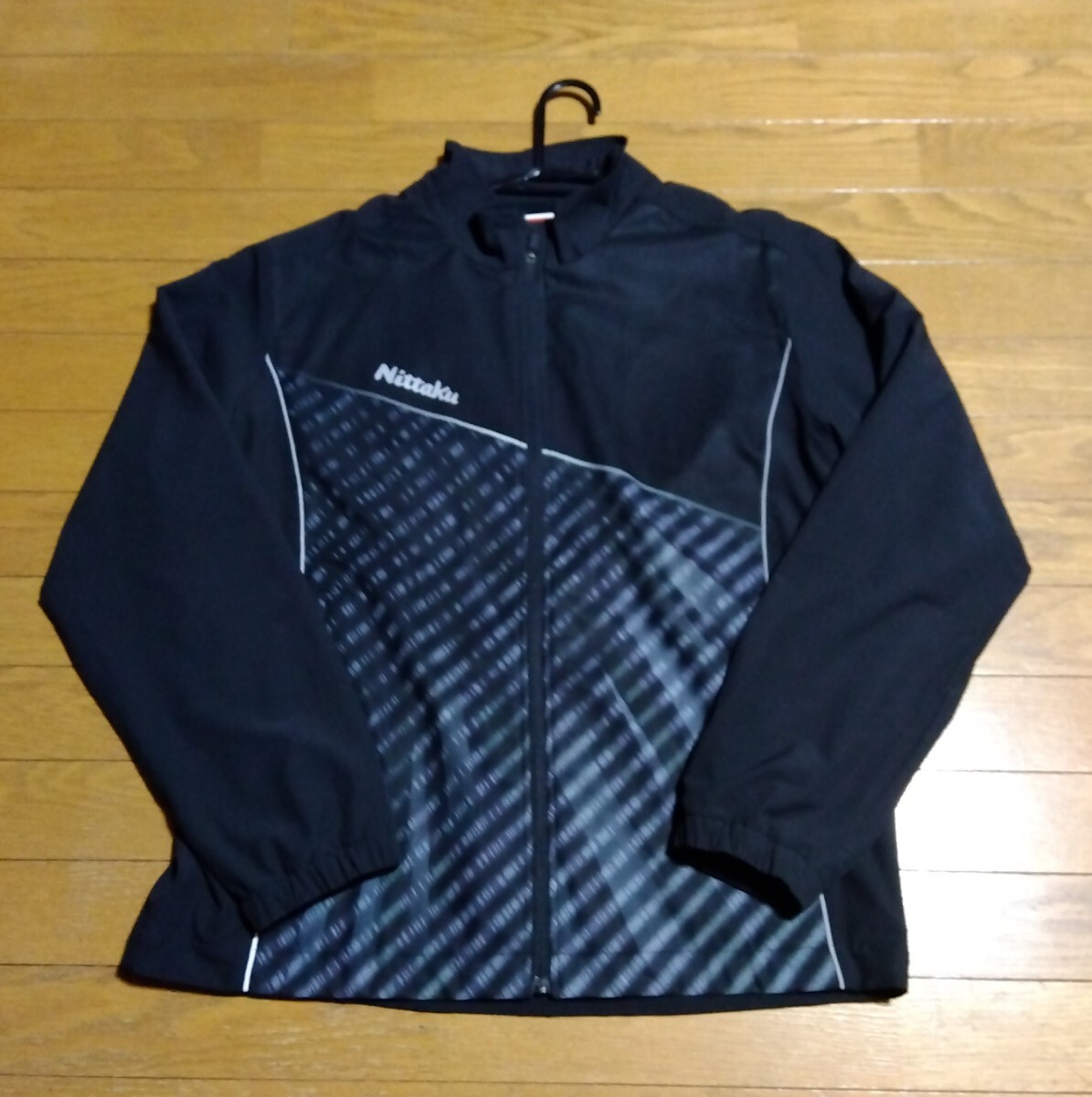 卓球ニッタクウィンドブレーカーO拍卖