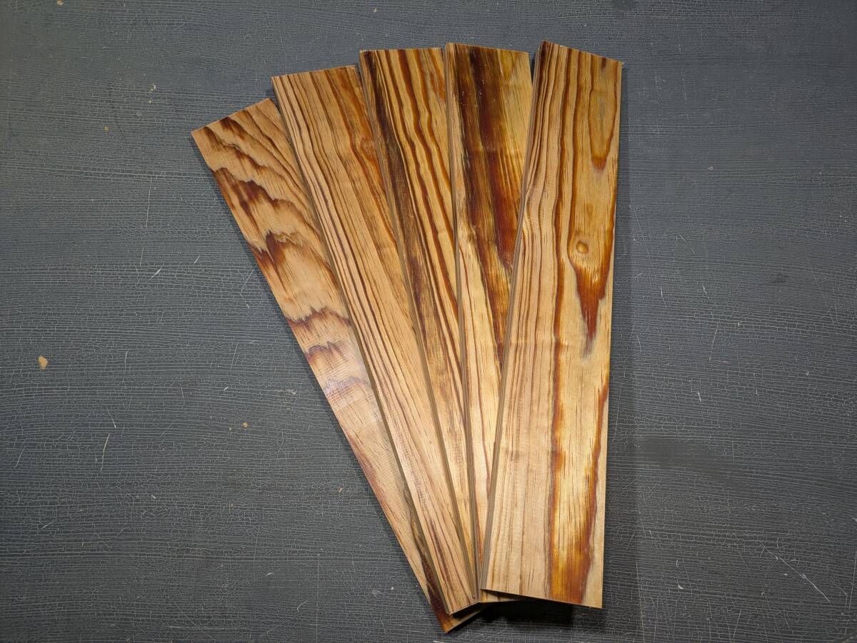 w-446 肥松 ヤニ松 板材 5枚セット 脂多め ファットウッド 木工・着火剤などに①拍卖