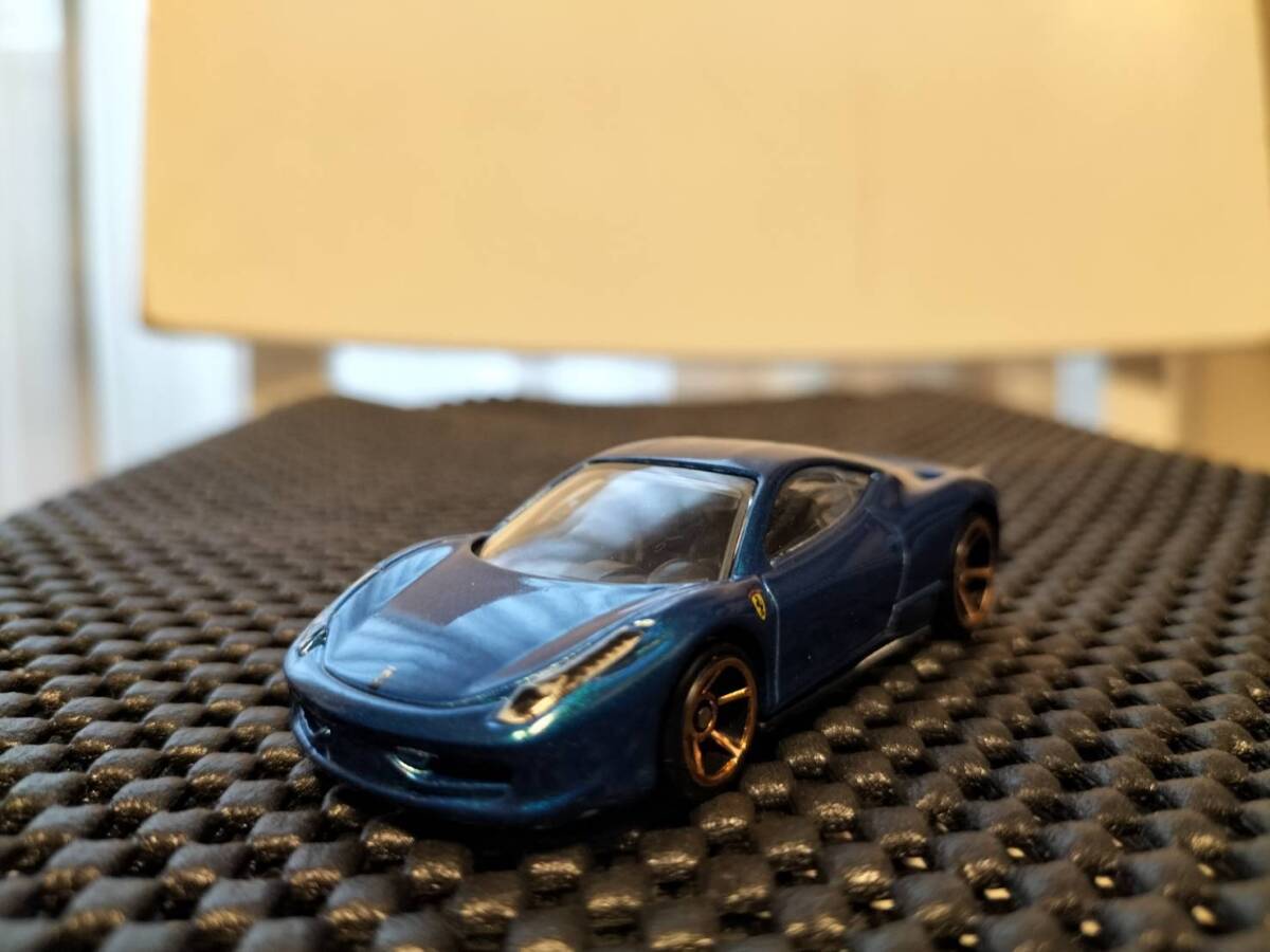 ホットウィール Hot Wheels フェラーリ 458 イタリア拍卖