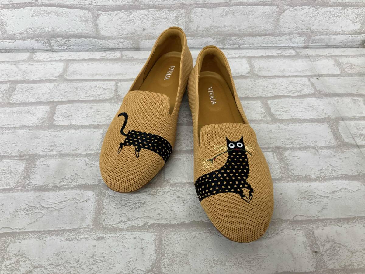 VIVAIA ビバイア レディース サイズ38 マスタード イエロー パンプス フラットシューズ ニット 黒猫 刺繍拍卖