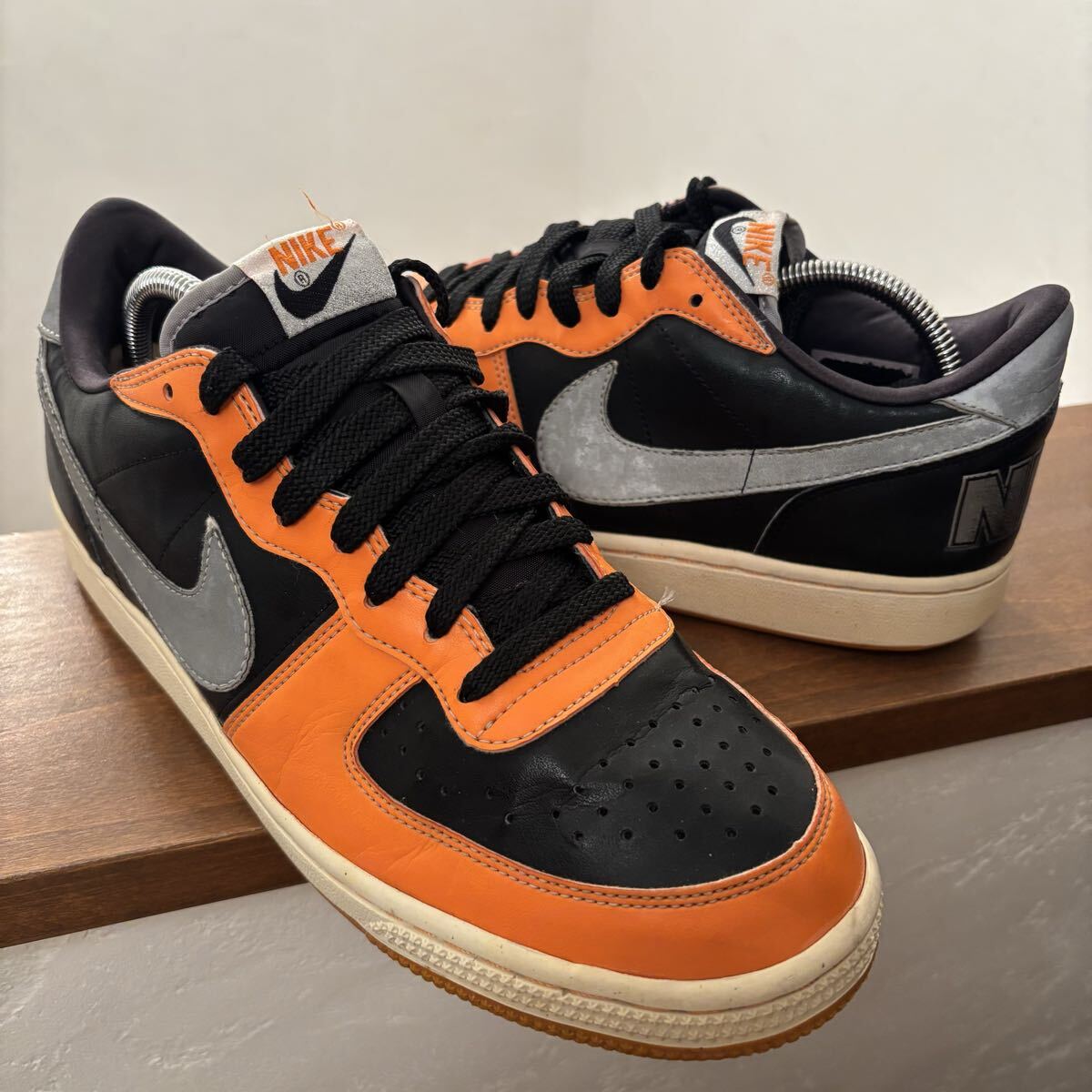 希少 NIKE TERMINATOR LOW BASIC 27cm拍卖