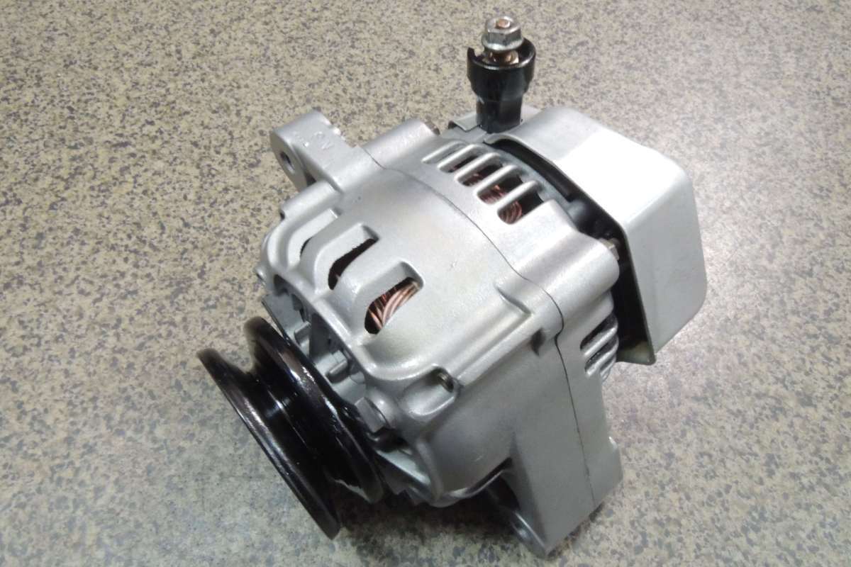 アクティ / ストリート HA3 HA4 HH3 HH4 送料無料 半リビルト品 ダイナモ オルタネーター 31100-PZ3-J01 101211-2260拍卖