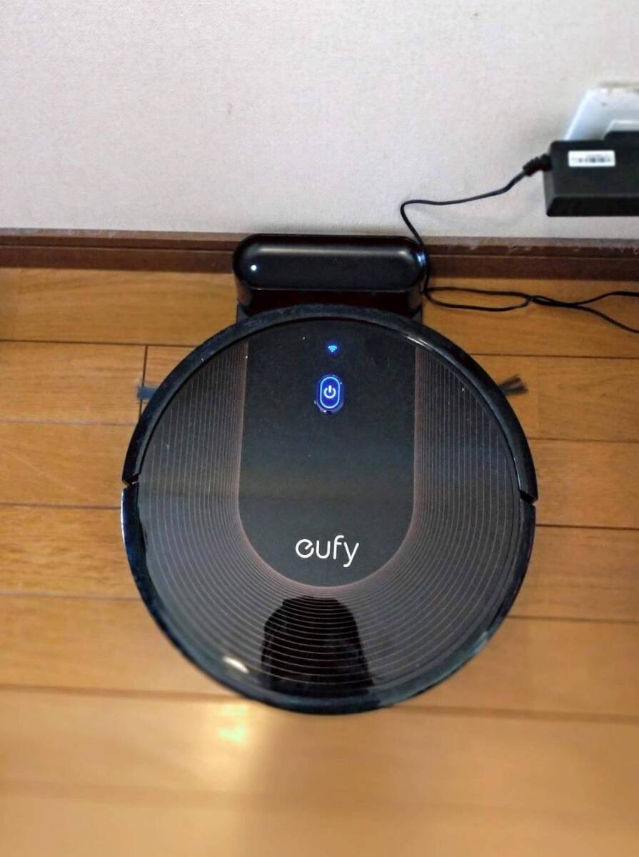 静音設計の超薄型ロボット掃除機 RoboVac 30C Max 強力吸引拍卖