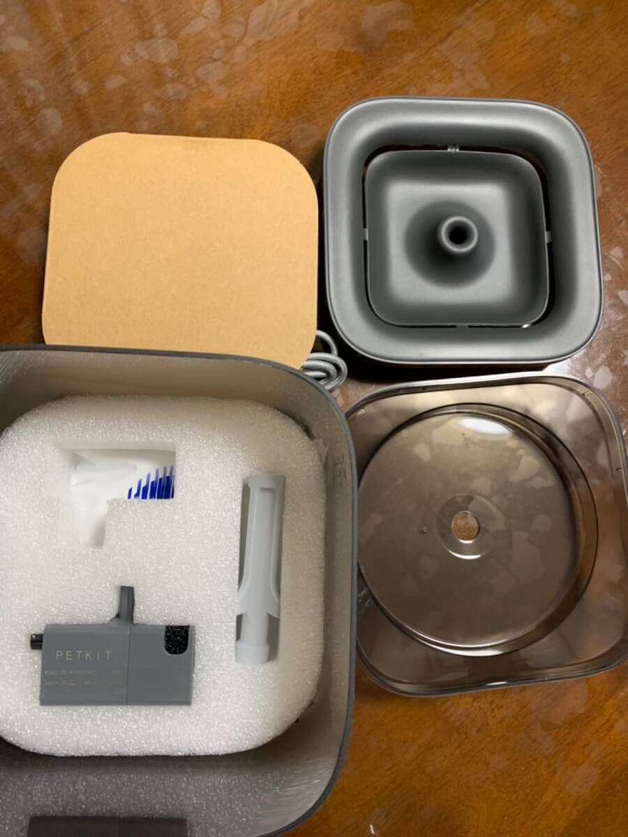 ☆ペット用 みずのみ器 自動給水器 循環式 自動パワーオフ拍卖