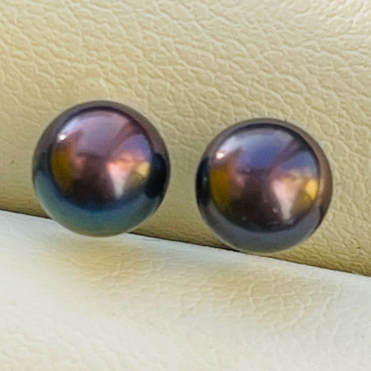 本真珠ピアス パールピアス ピーコックグリーン 照り良く 直結 発色抜群 天然真珠 極照り 黒真珠 ブラックパール ベビーパール拍卖