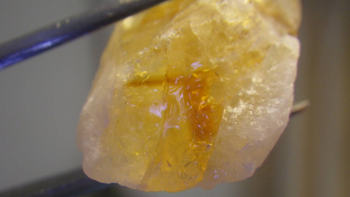 ブラジル産のファントム・シトリンです。 結晶 拍卖