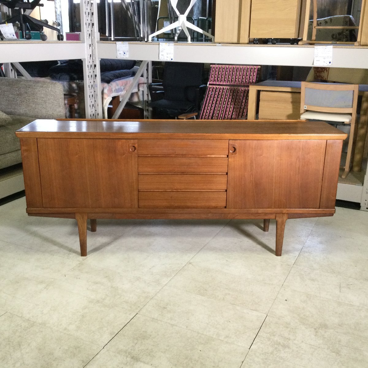 ミッドセンチュリー サイドボード チーク材 北欧 英国 テレビボード インテリア 家具 幅約200cm 【沖縄県・離島配送不可】拍卖