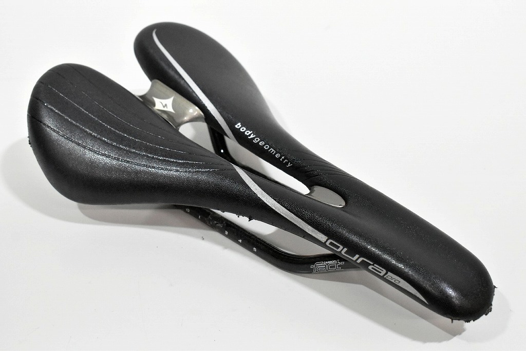 スペシャライズド SPECIALIZED サドル Fact カーボンレール サイズ 143 OURA PRO 【カウマン鎌倉】拍卖