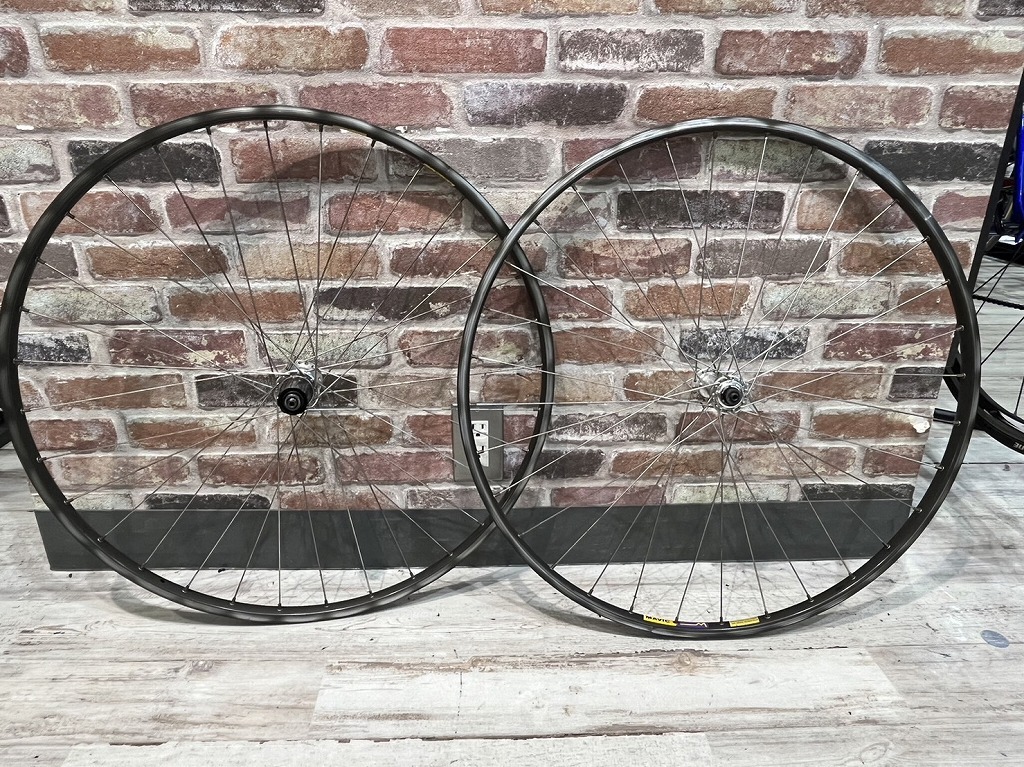 期間限定セール マビック MAVIC DURA-ACEハブ 手組ホイールセット GP4/INTEGRATED 8SIS拍卖