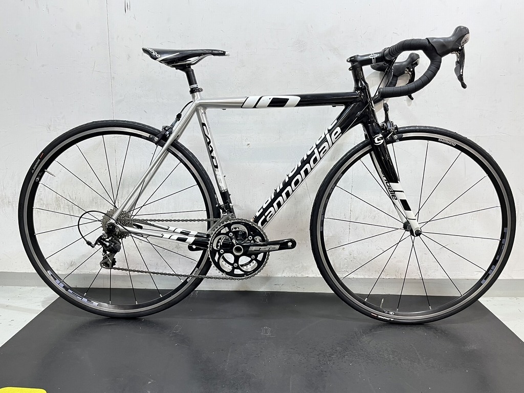 期間限定セール キャノンデール CANNONDALE アルミ ロードバイク 105 2x10S CAAD10 【カウマン鎌倉】拍卖