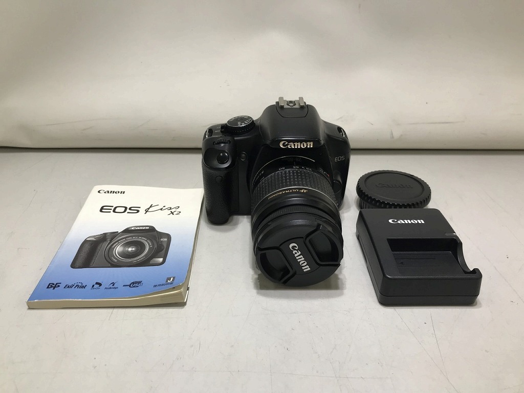 期間限定セール キヤノン Canon ミラーレスカメラ EOS Kiss×2拍卖