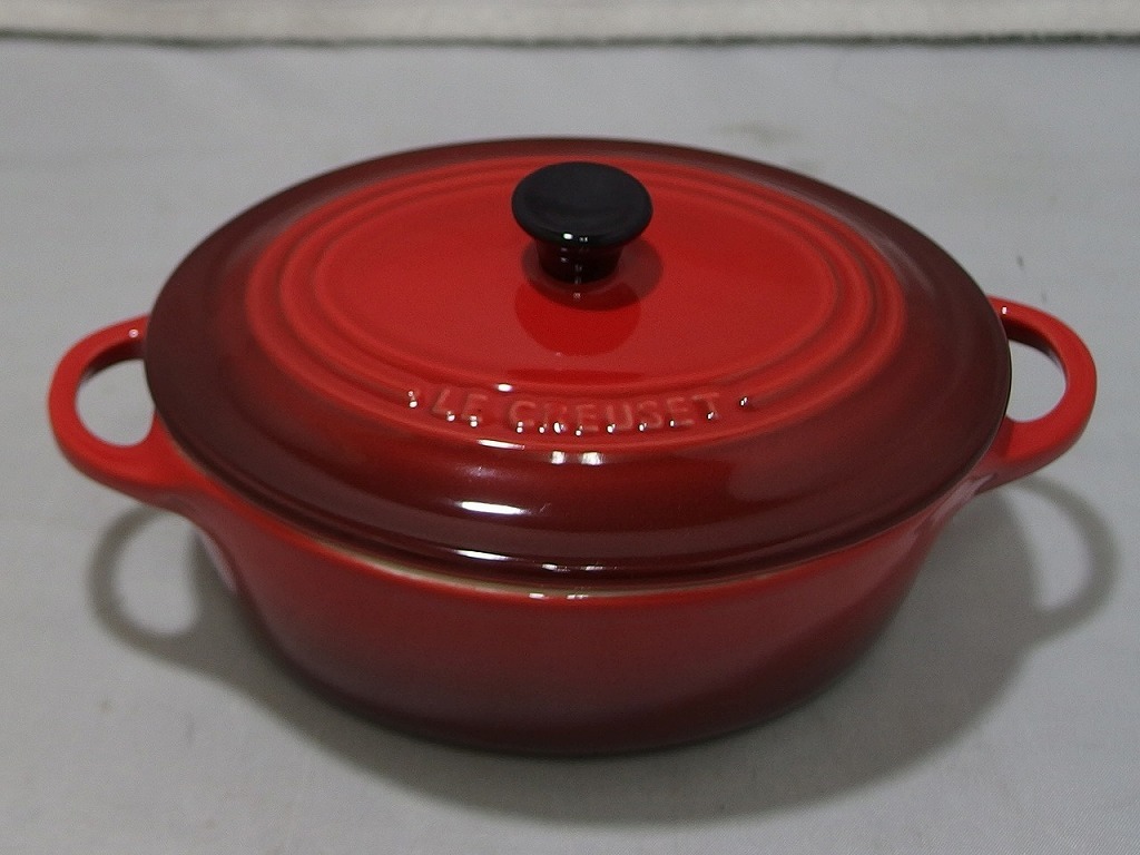 【未使用】 ル・クルーゼ Le Creuset ル・クルーゼ Le Creuset Mini Oval Cocotte レッド拍卖