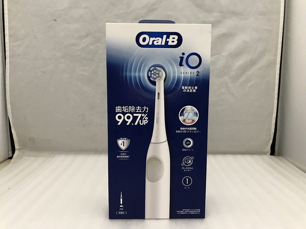 【未使用】 ピーアンドジー P&G オーラルB iO2 ホワイト 電動歯ブラシ ホワイト ios2.1C9.0 WT拍卖