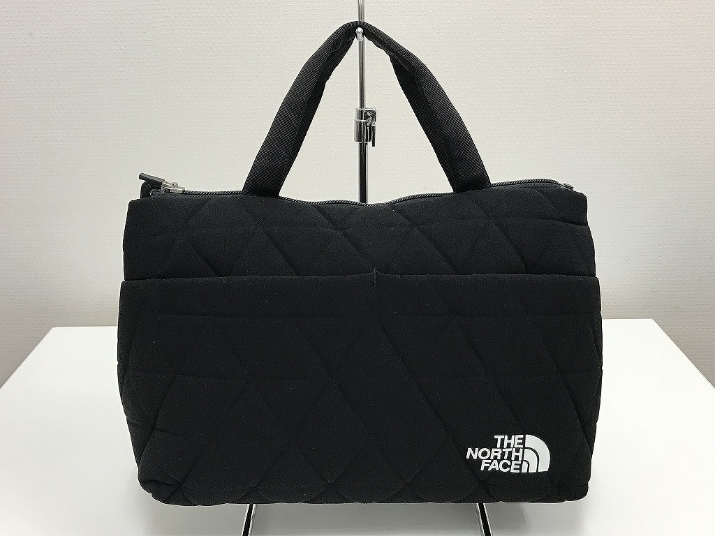 ザノースフェイス THE NORTH FACE 超美品 程よいきちんと感で魅せる!B5可 ハンドバッグ トート 軽い鞄 通勤・通学 NM82283拍卖