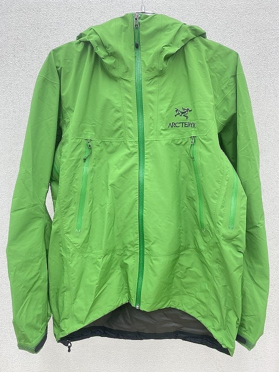 期間限定セール アークテリクス ARC'TERYX ベータジャケット Sサイズ(経年劣化あり)拍卖