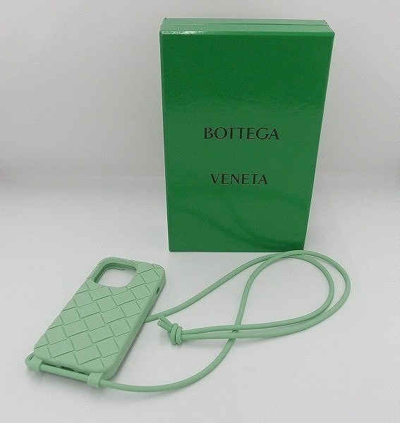 ボッテガヴェネタ BOTTEGA VENETA イントレチャート スマホケース iPhone13pro 005P0V2091拍卖