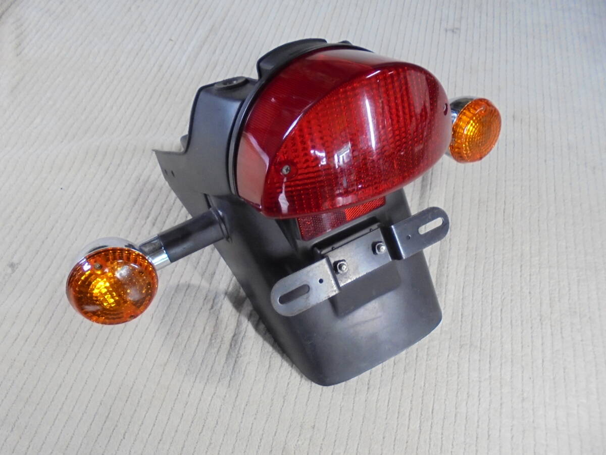 カワサキ ゼファー750 純正リアフェンダー拍卖