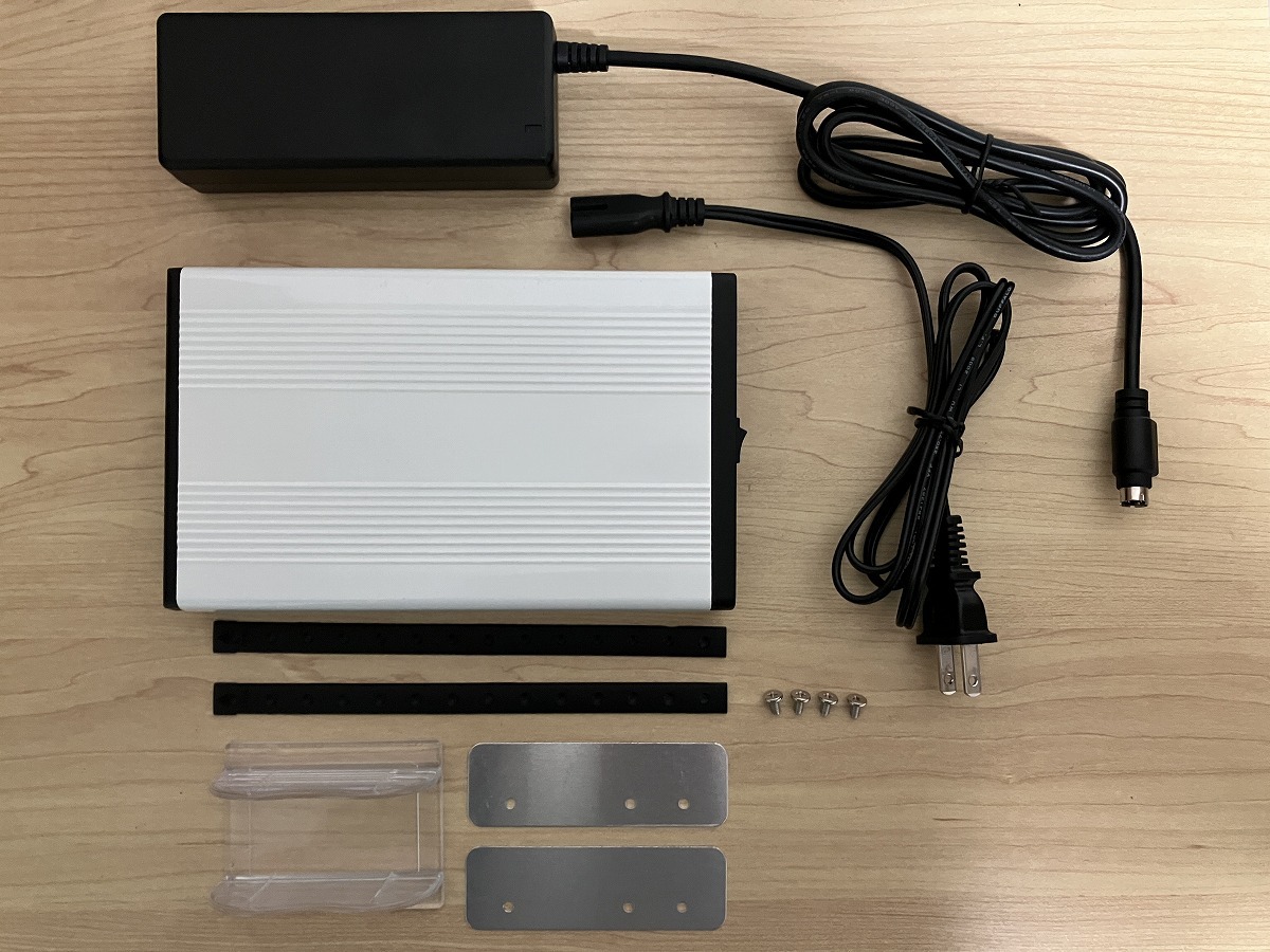 玄人志向 玄蔵シリーズ 外付け HDDケース 3.5インチ SATA USB2.0接続 GW3.5AI-SUP/SW 中古品 動作OK拍卖