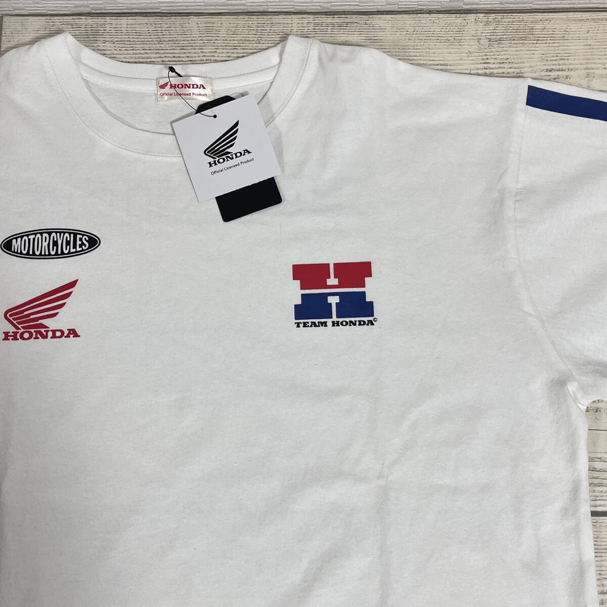 ★ HONDA (ホンダ) ★ ラインTシャツ Lサイズ 白色 チームホンダ Team HONDA HRC ホンダウイング 本田技研 CBR (タグ付き新品未着用品)拍卖