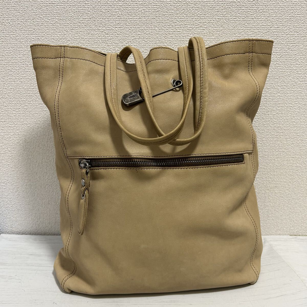 sissirossi シシロッシ レディース メンズ 肩掛け トートバッグ ビジネスバッグ 本革 レザー ベージュ 軽量 大容量 A4収納可 高級 ブランド拍卖