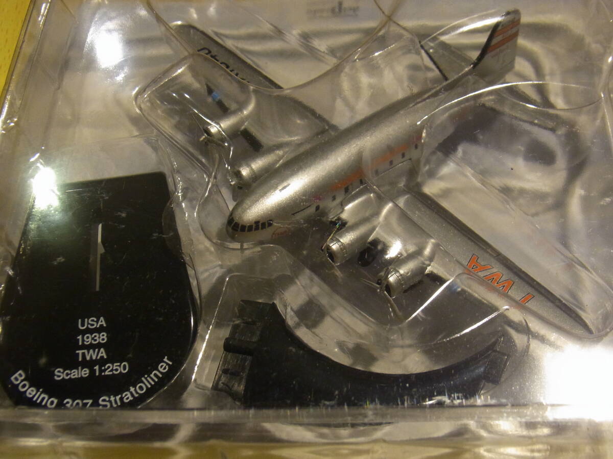 Boeing 307 Stratoliner 1/250 TWA拍卖