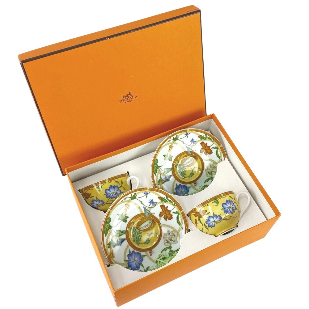 ■1円~■新同■ エルメス ティーセット 食器 カップ ソーサー 花 陶器 イエロー ホワイト 箱 1スタ 【449703】1拍卖