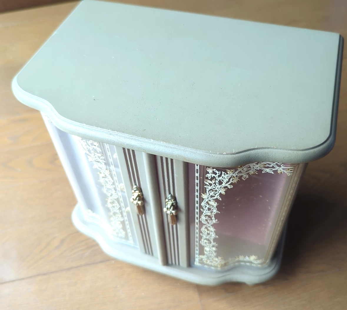 【ジュエリーボックス】鏡付き 4段引き出し アクセサリーケース 拍卖