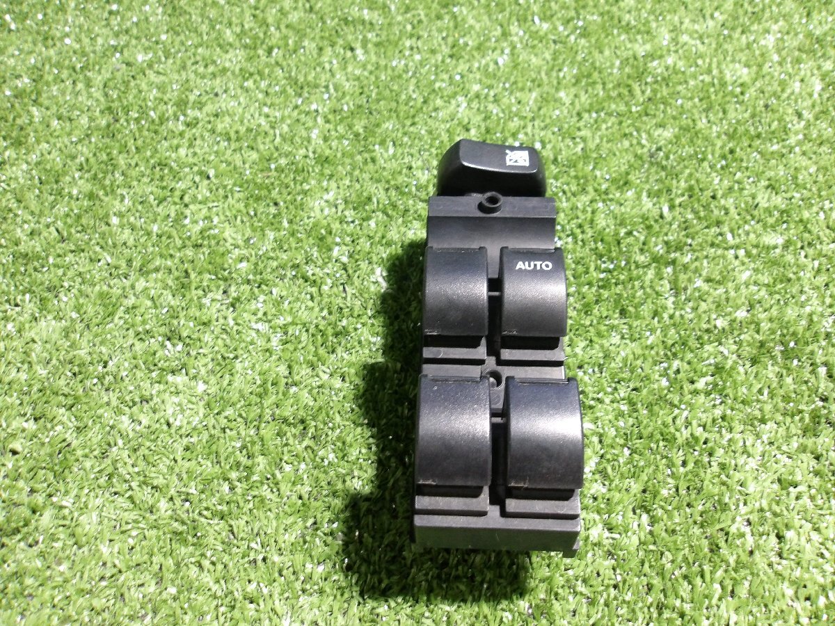 【A】スズキ ワゴンRスティングレー MH23S 純正 PWスイッチ YGO 82K20 2069Y 18P 拍卖