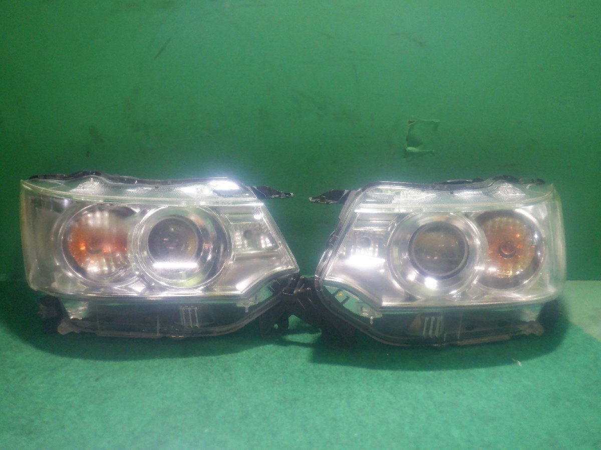 【個人宅発送不可】◇◇スズキ ワゴンRスティングレー MH34S 純正 左右ヘッドライト HID KOITO 100-59271◇◇拍卖