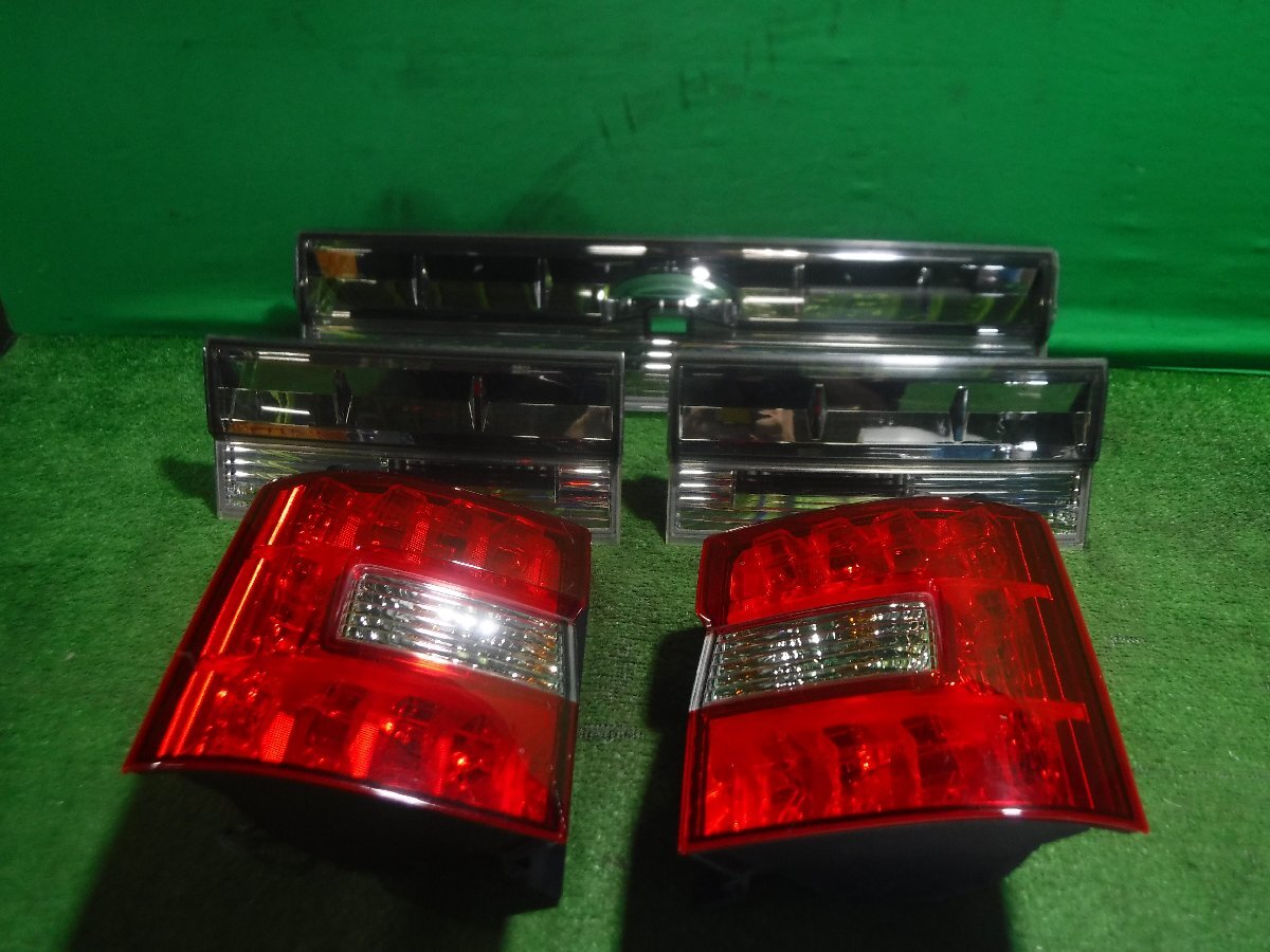 【個人宅発送不可】◇◇三菱 デリカD5 CV5W 純正 テールガーニッシュ フィニセット IMASEN 1146-378 1143-231 1149-219 5点セッ拍卖