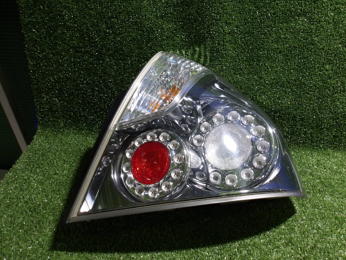 【ヤ①】 日産 フーガ PNY50 純正 右 テールランプ KOITO 220-63786拍卖