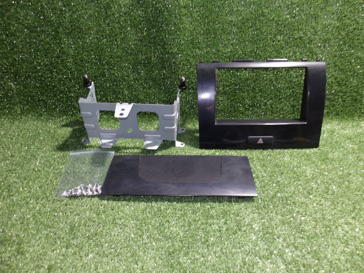 【C】スズキ ワゴンR MH23S 純正 オーディオパネル 73823-70K1 横17.2cm×縦10.2cm拍卖