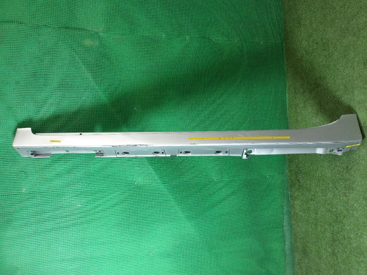 《個人宅発送不可》◇◇トヨタ プリウス ZVW30 純正 左サイドスポイラー 75850-47010 シルバーメタリック◇◇ 拍卖