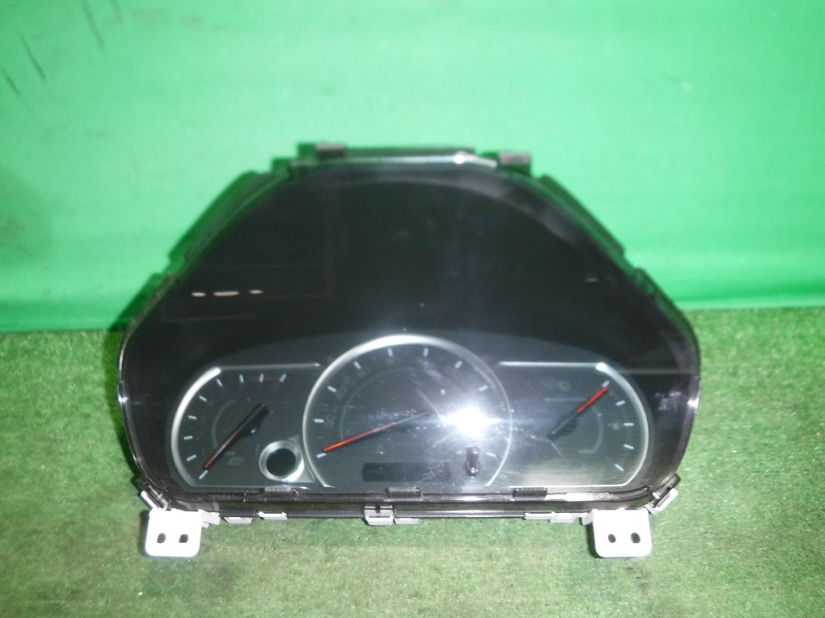 【ヤ①】トヨタ ヴォクシー ZRR85W スピードメーター 計器 182,168㎞ 83800-28JM00-D 342-890拍卖