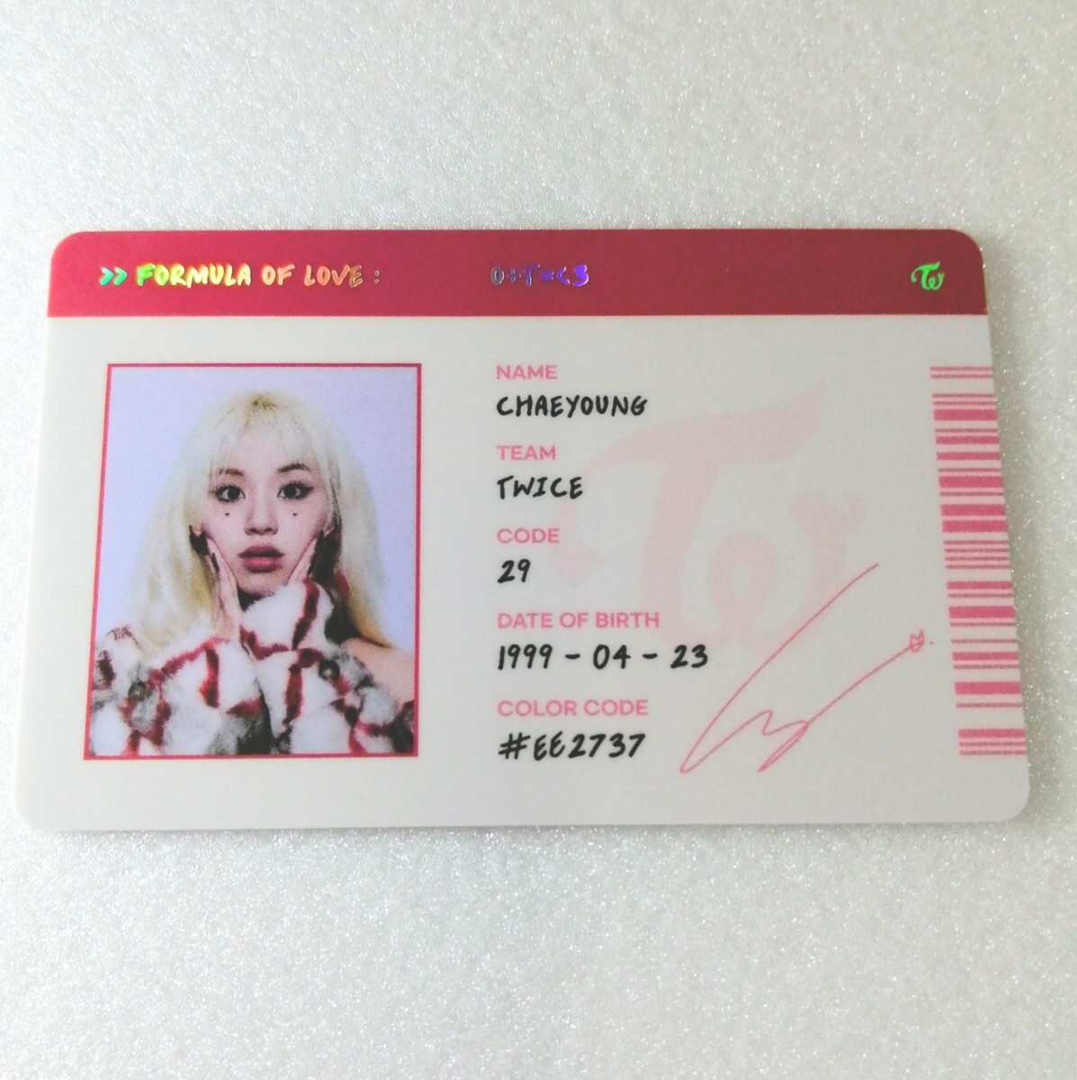 TWICE チェヨン IDカード トレカ No.77 トゥワイス 匿名配送 拍卖