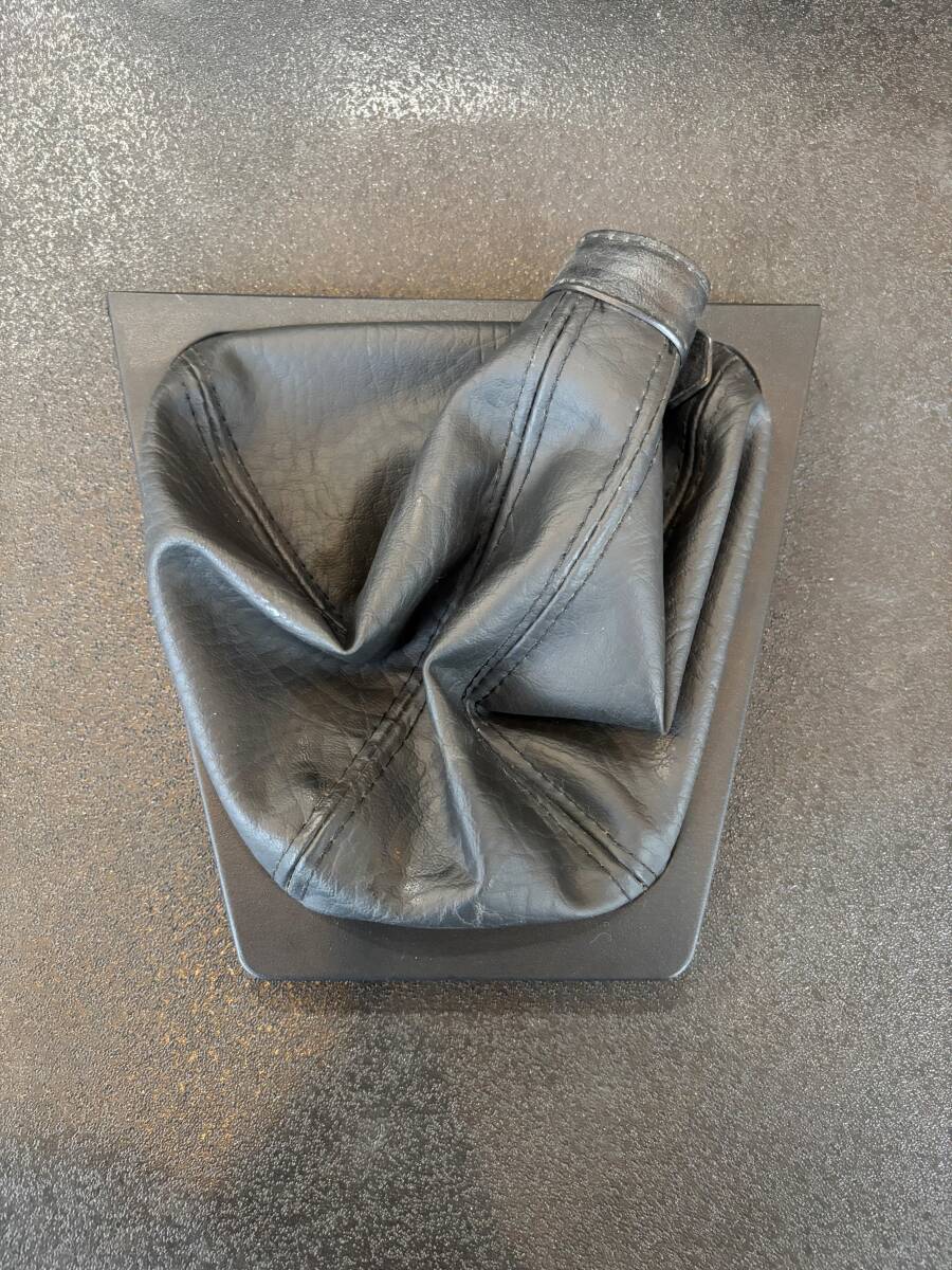 ランチアデルタインテグラーレ エヴォルツィオーネⅡ シフトパネル及びシフトブーツ拍卖